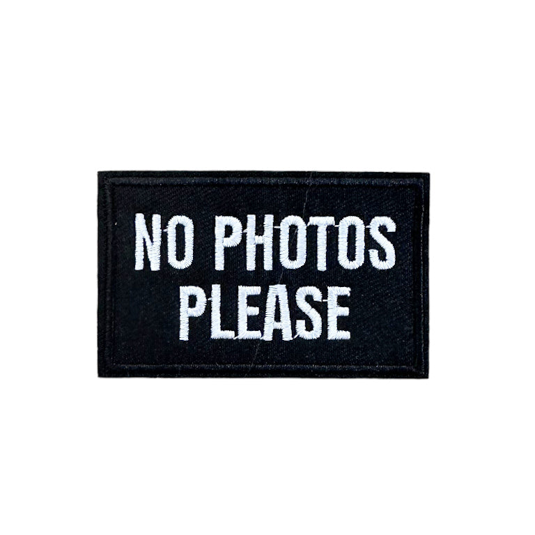 No photos please - ECUSSON