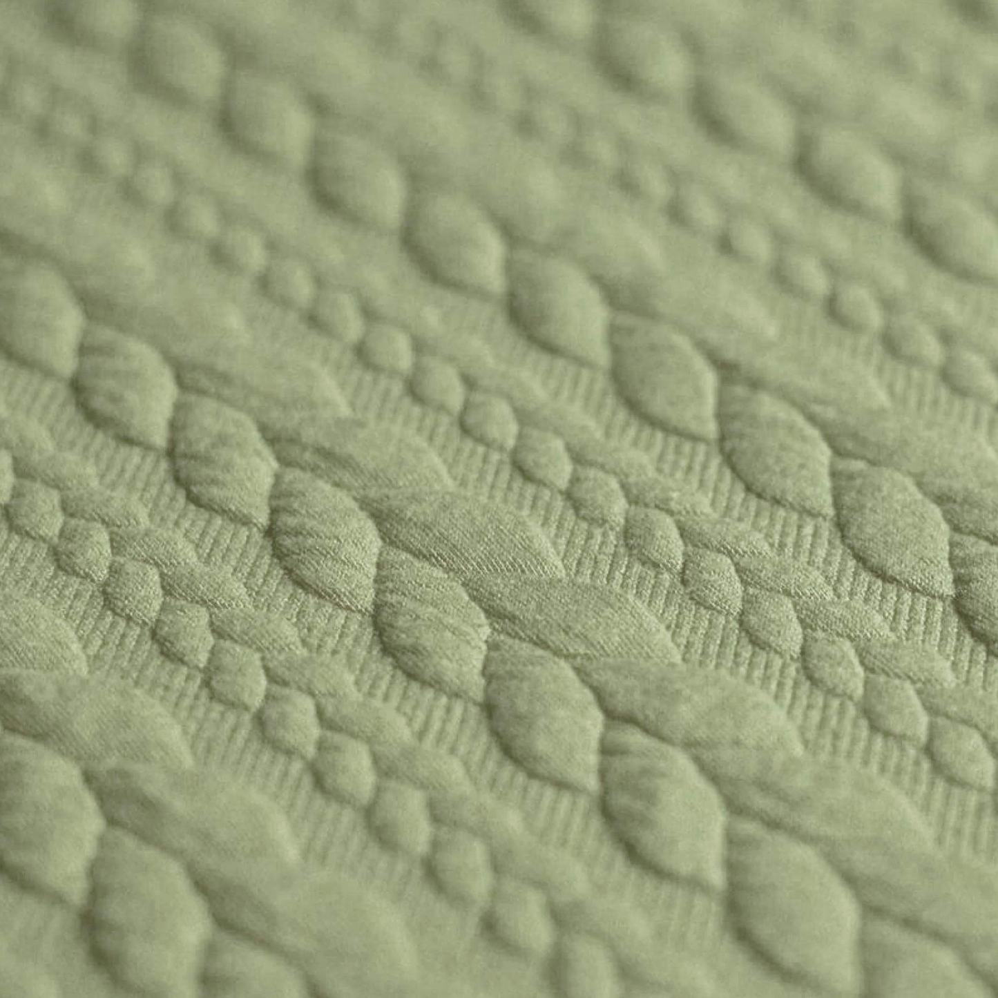 MATELASSÉ ◦ Olive