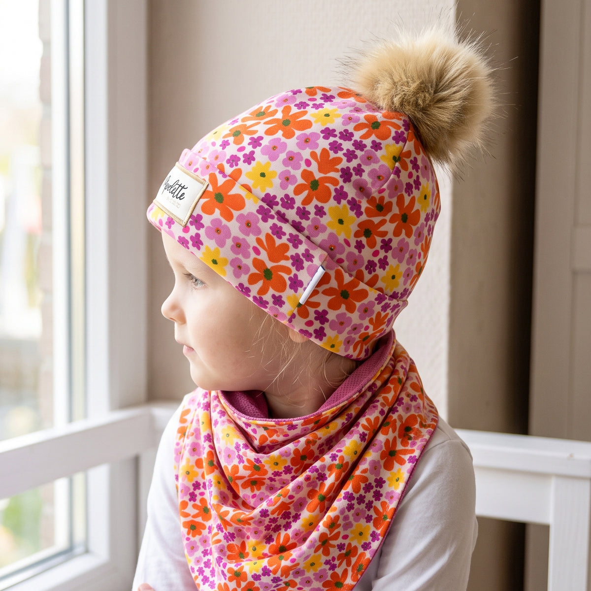 SANA - Bonnet avec bord