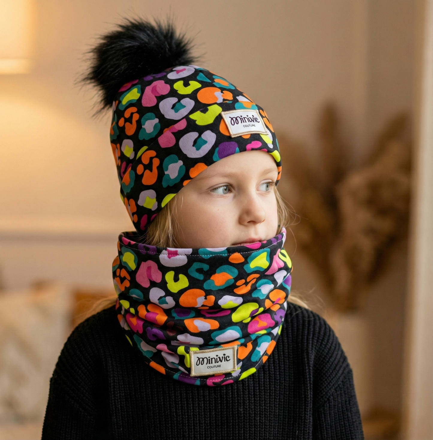 LEOFLUO - Bonnet avec bord